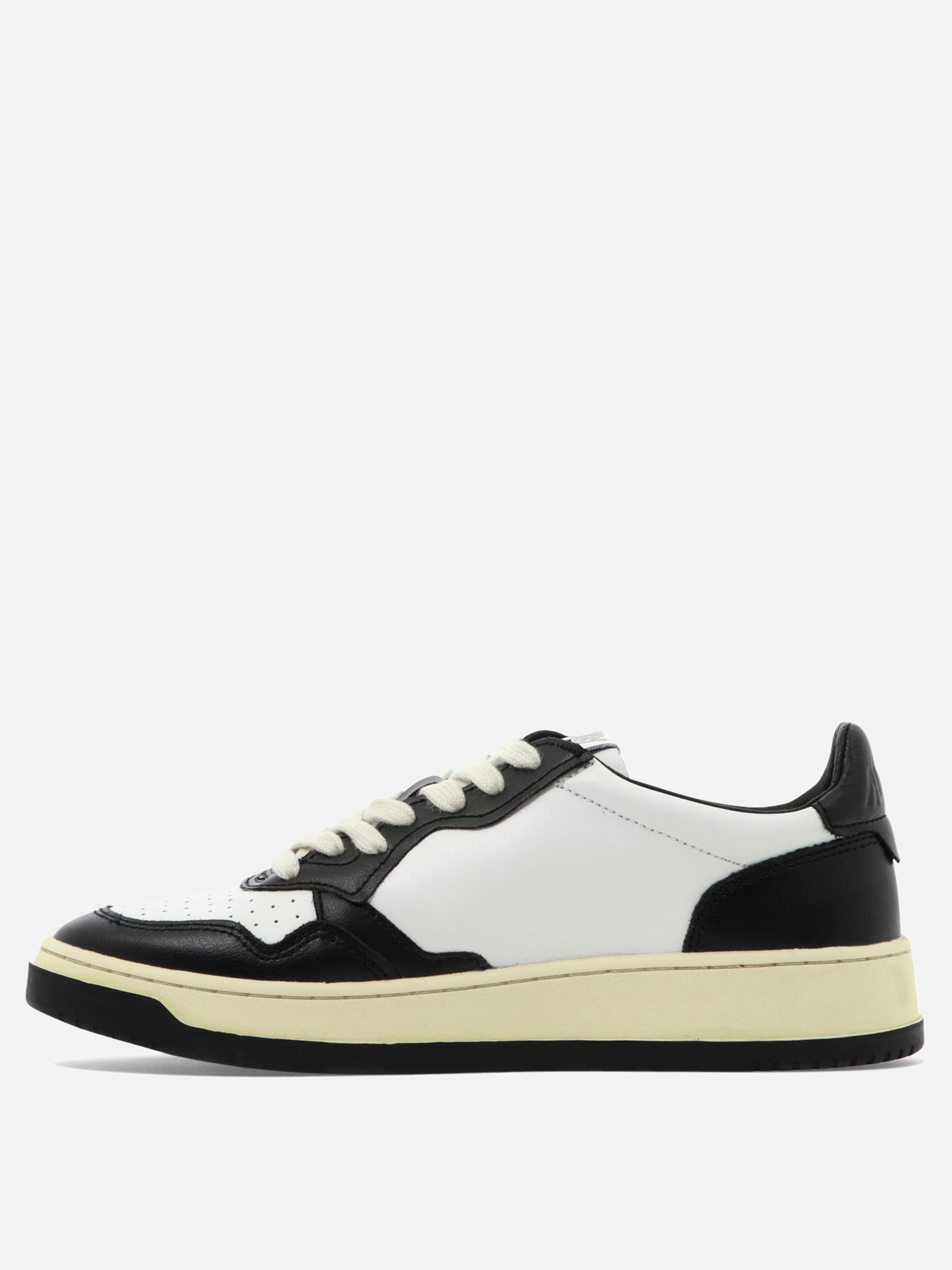 Autry "Medalist Low" sneakers Black