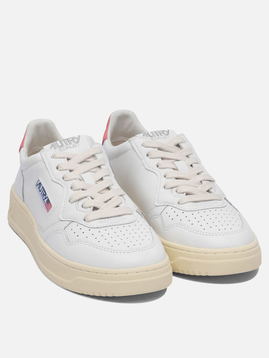 Autry "Medalist Low" sneakers 19037266_36 White 2