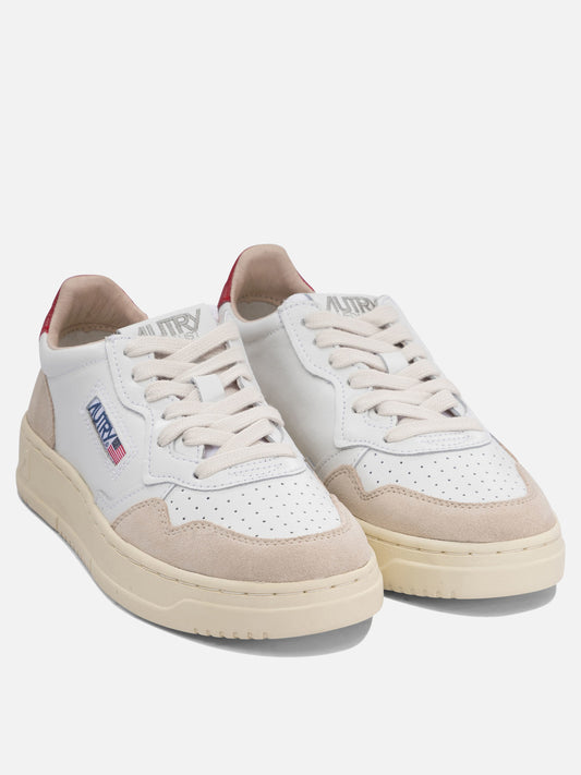 Autry "Medalist Low" sneakers 19065990_35 White 2