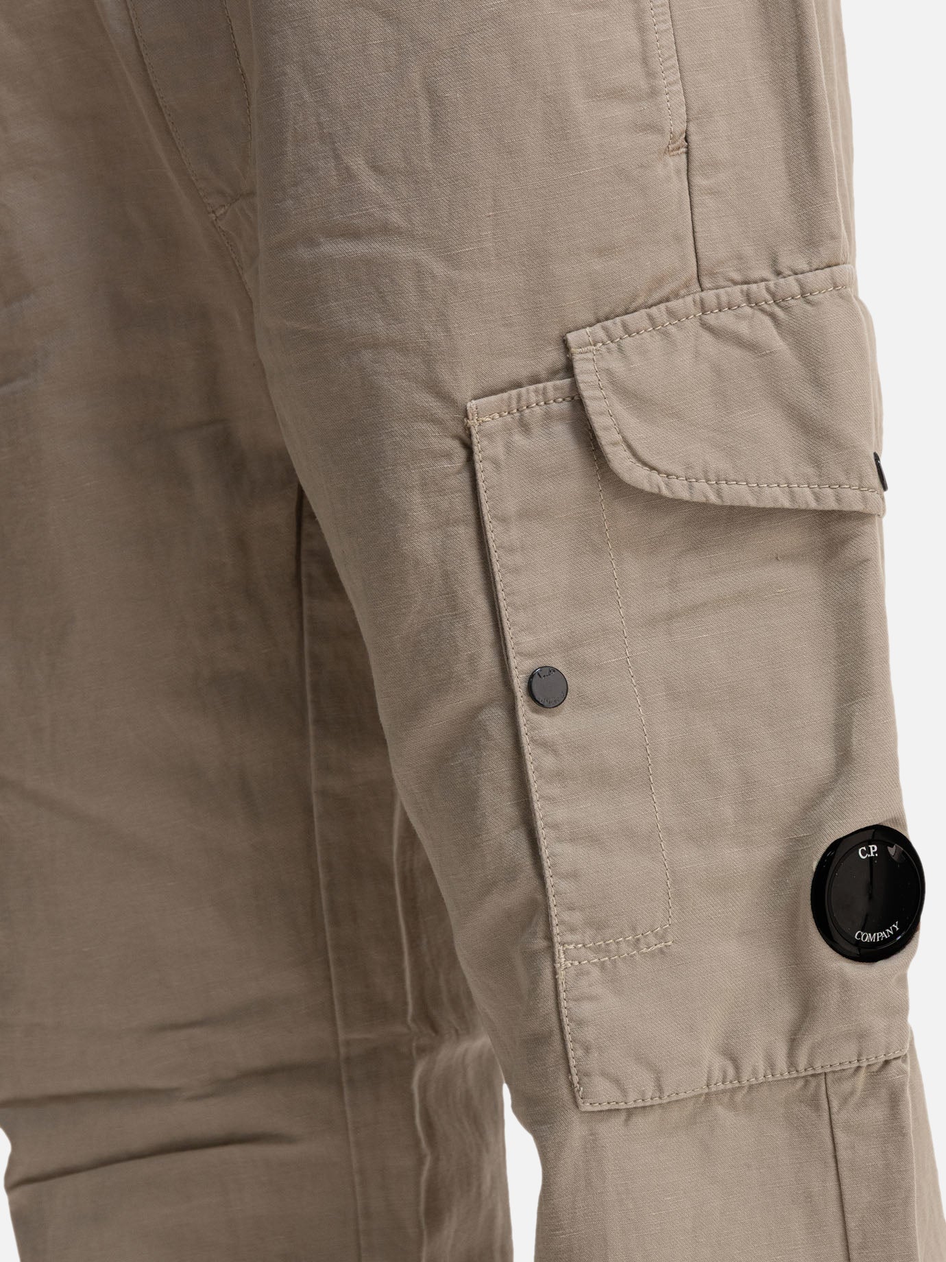 C.P. Company Cotton and linen cargo trousers Beige