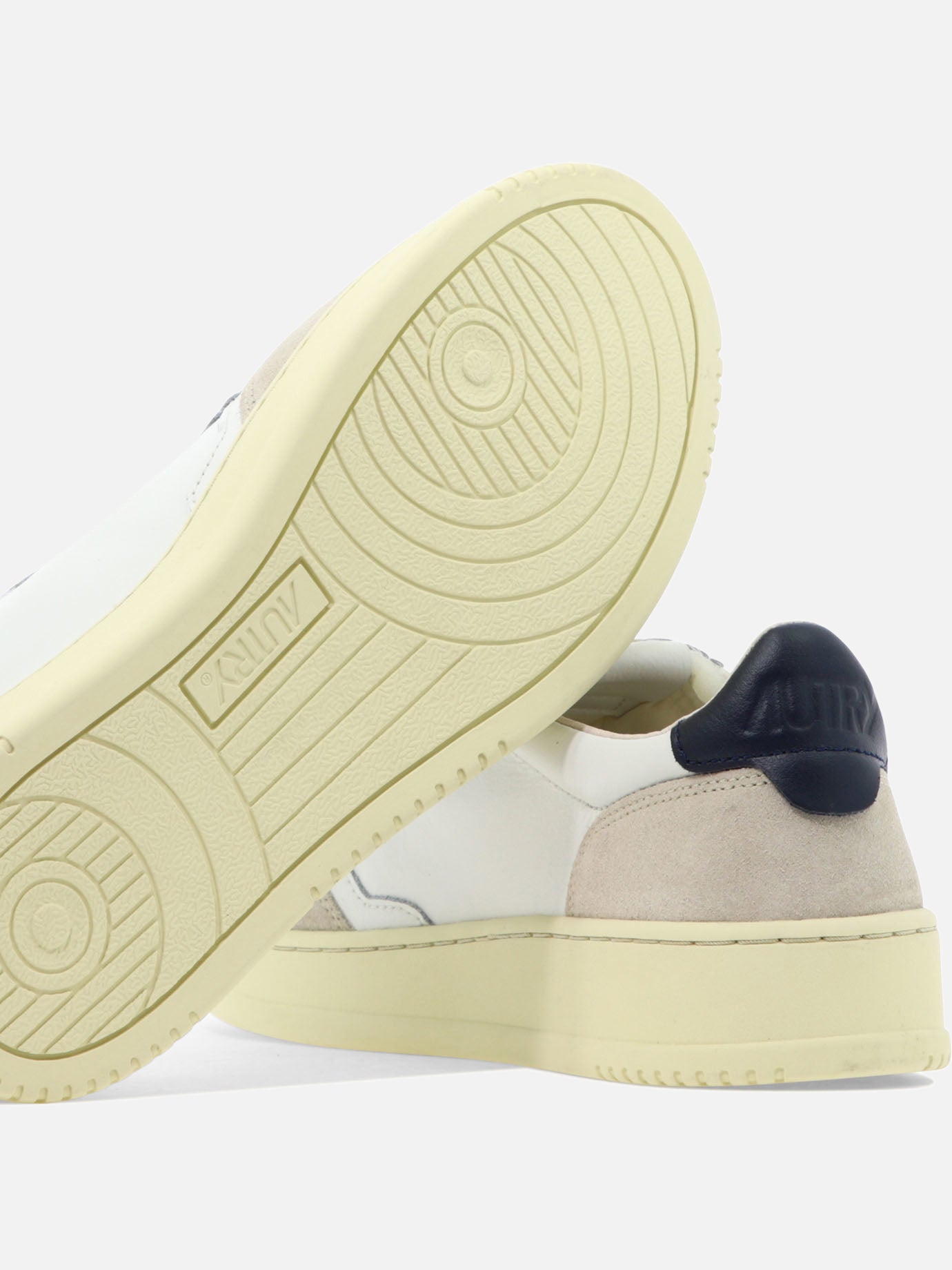 Low top sneakers 100% cow leather - 100% rubber  White - Autry Men | PDP | VIETTI Online Store | thumbnail_5