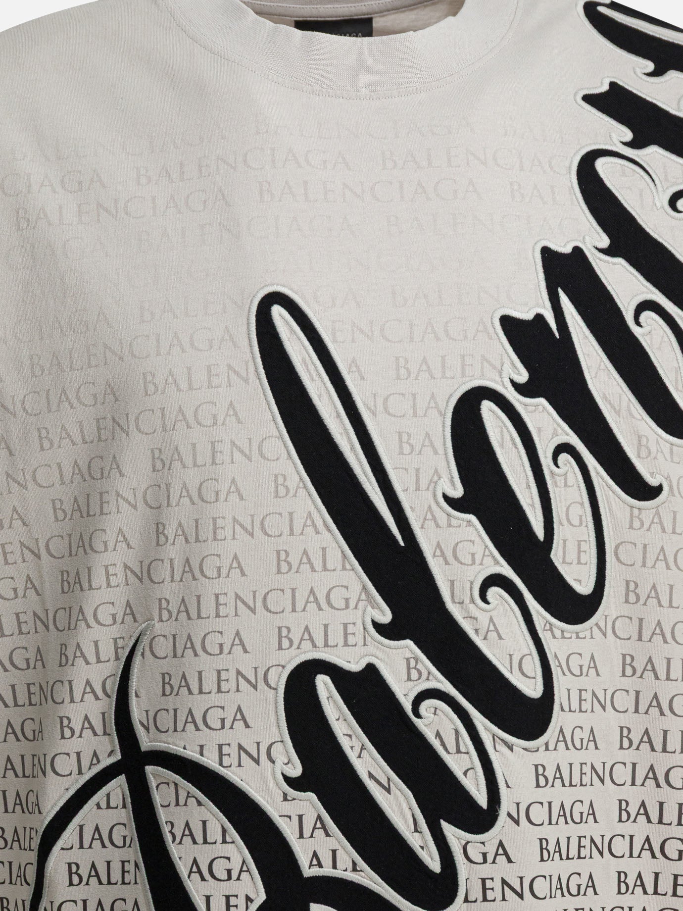 Crewneck t-shirts Graphics  White - Balenciaga Men | PDP | VIETTI Online Store | Zoom-Modal_3
