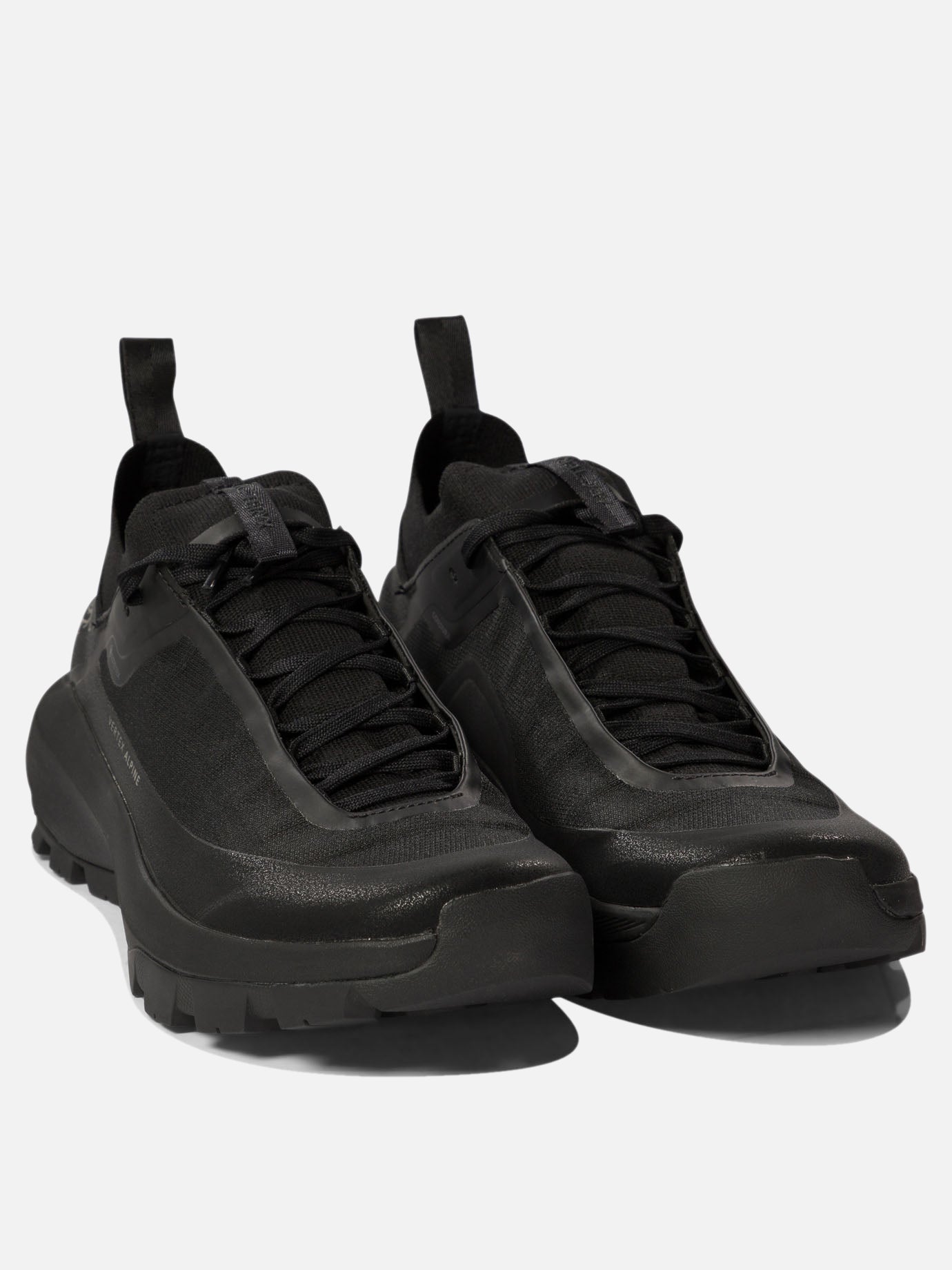 Arc'teryx "Vertex Alpine GTX" sneakers Black