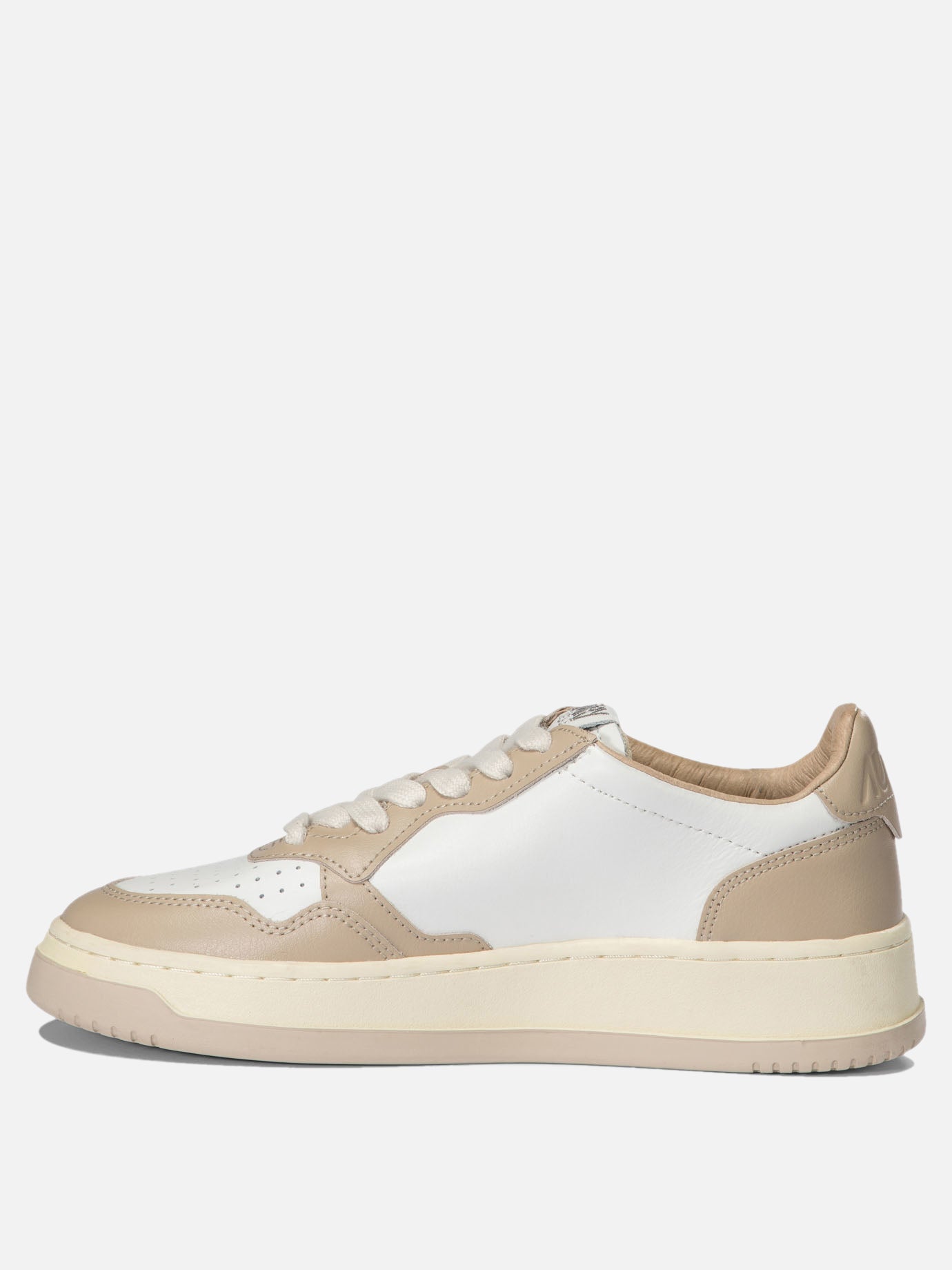 Low top sneakers 100% cow leather - 100% rubber  Beige - Autry Women | PDP | VIETTI Online Store | thumbnail_3