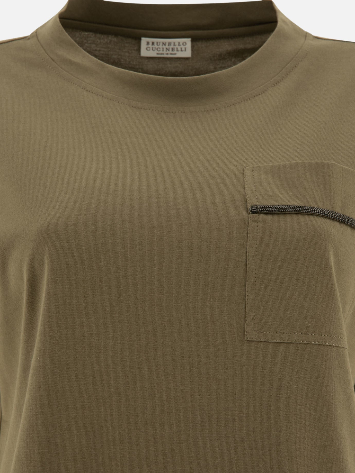 "Shiny Pocket Detail" t-shirt