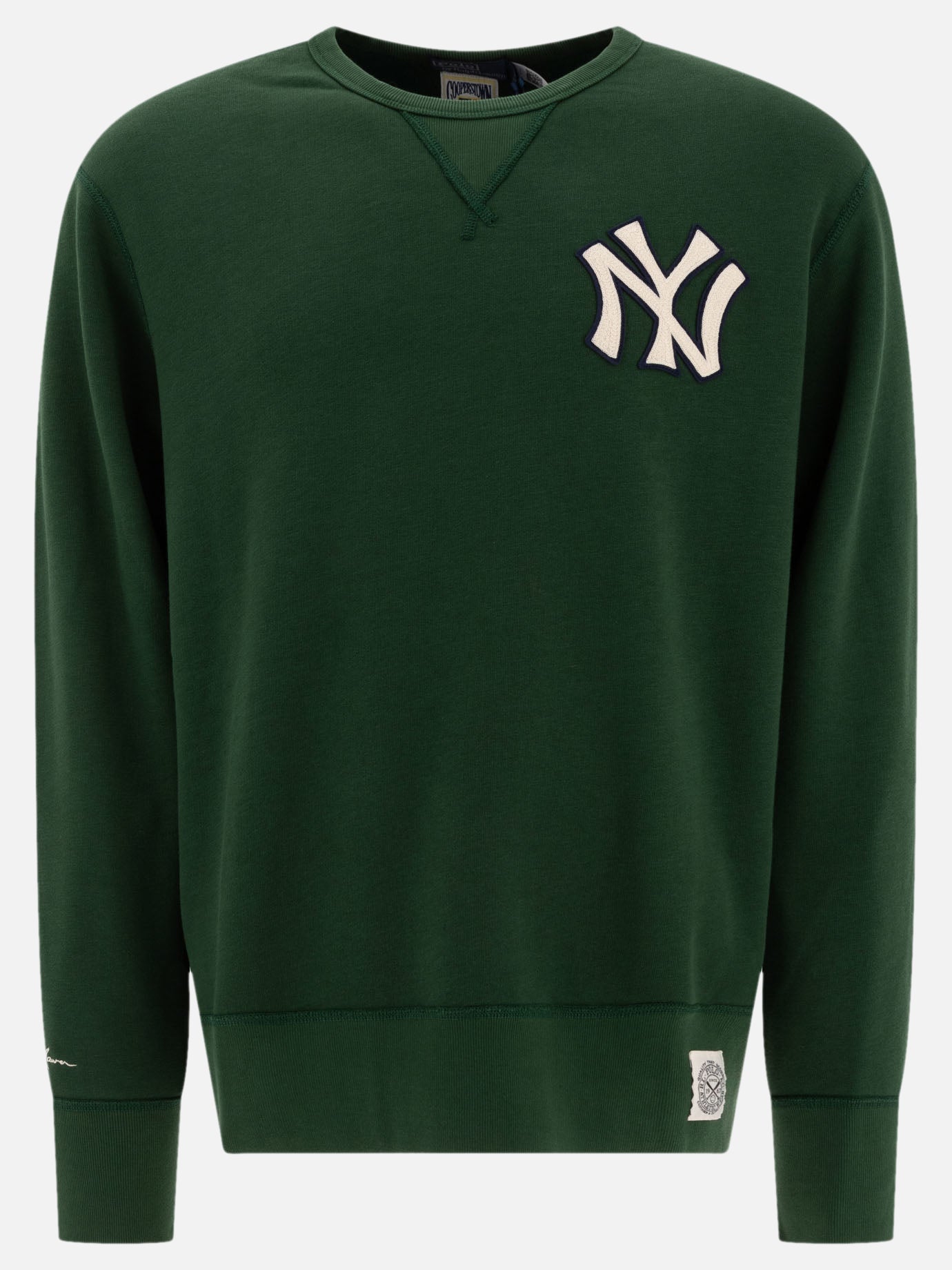 "Yankees" sweatshirt