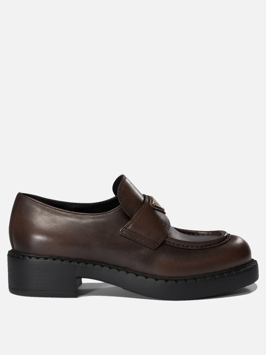 Chocolate loafers in brushed leather