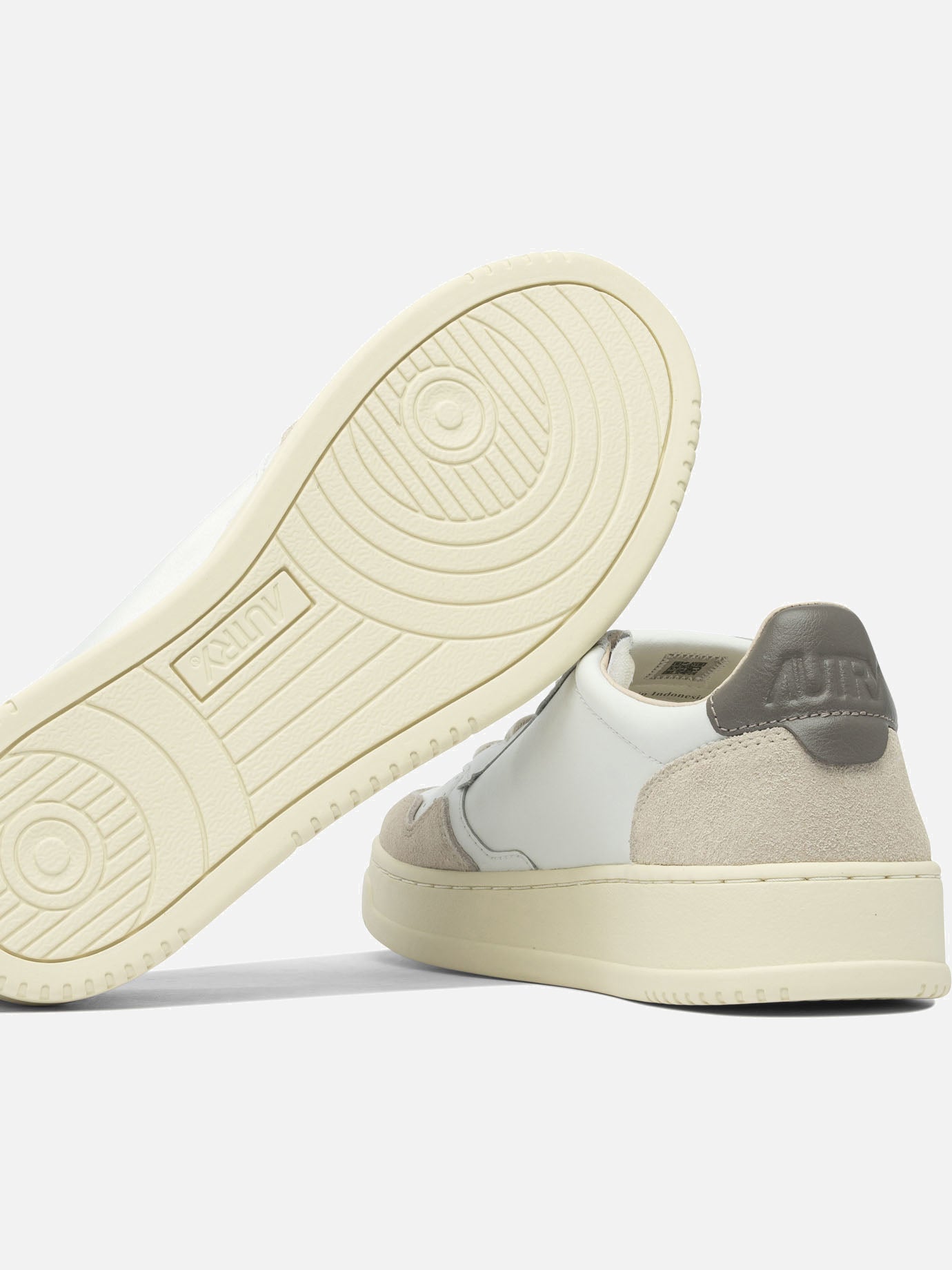 Low top sneakers 100% cow leather - 100% rubber  White - Autry Men | PDP | VIETTI Online Store | thumbnail_5