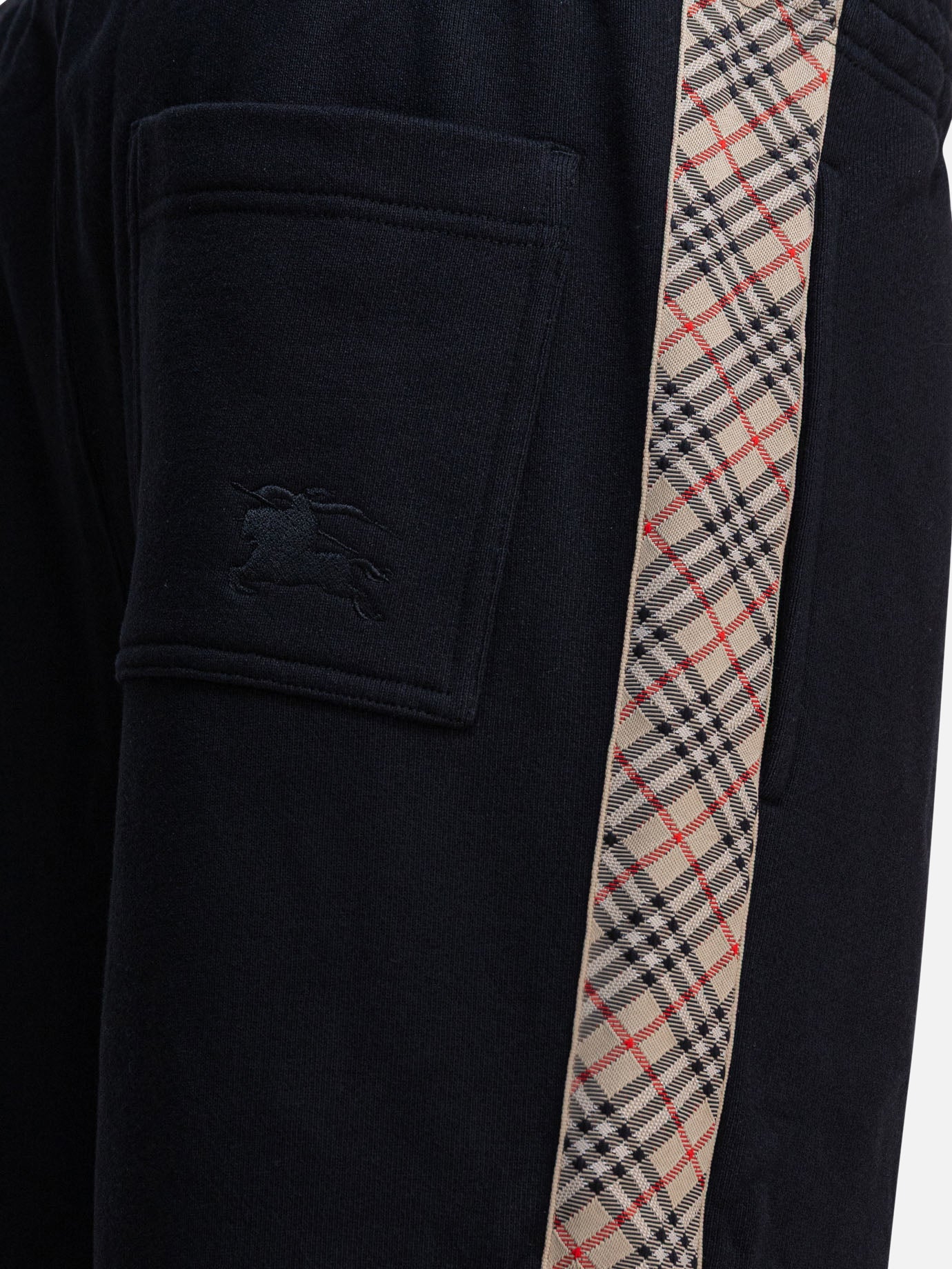 Burberry Pantaloni con finiture Check 10746763_S Black thumbnail_4