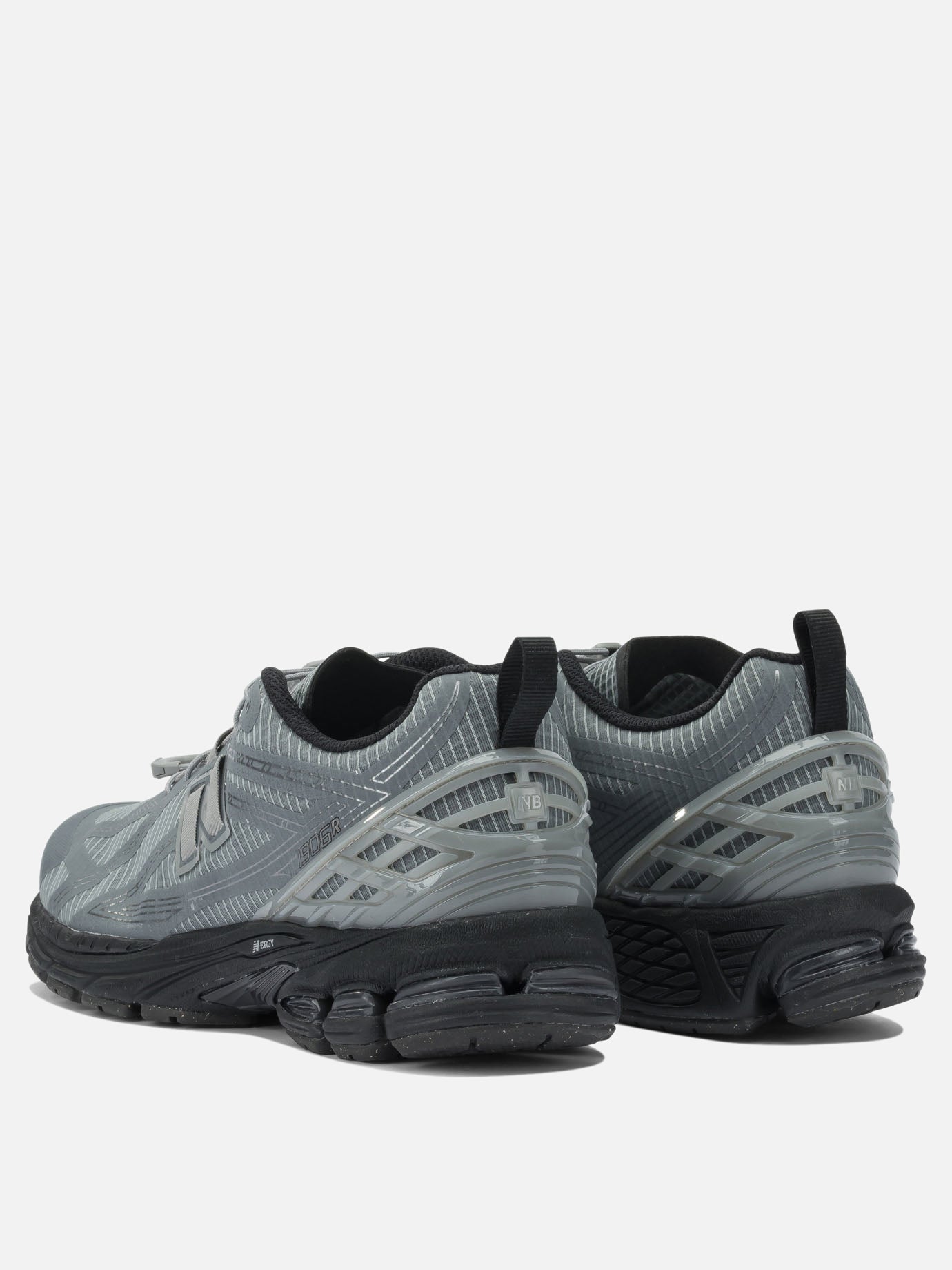 Low top sneakers 100% mesh - 100% rubber  Grey - New Balance Men | PDP | VIETTI Online Store | Zoom-Modal_4
